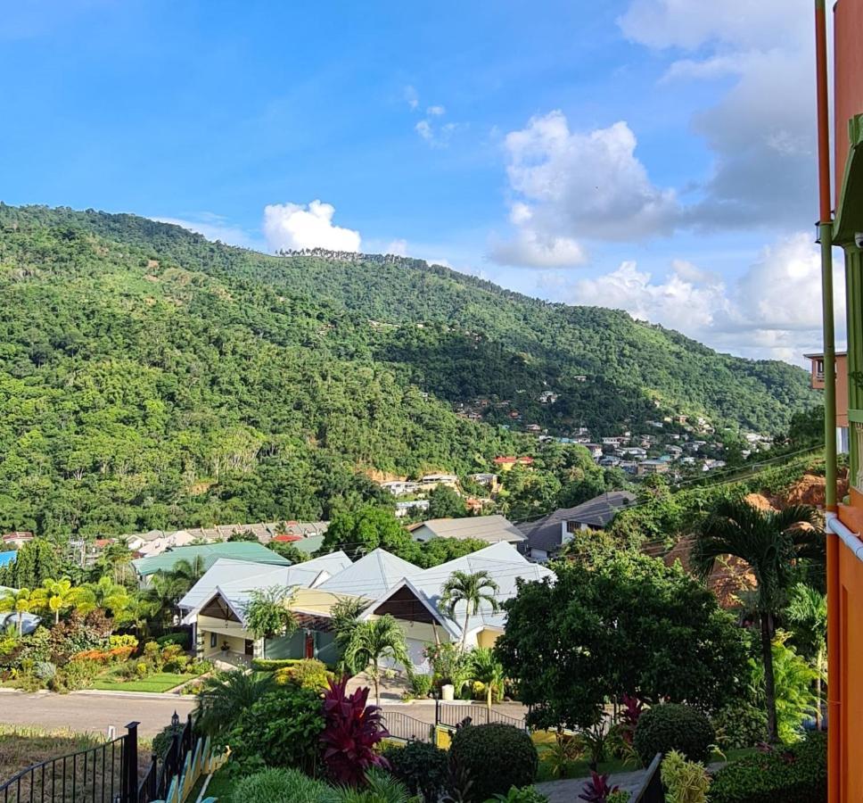 Mountain Palace Saint Joseph Exterior foto